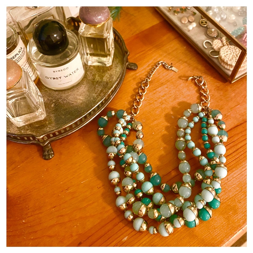 [MIKA] Multi-Strand Turquoise Bead necklace